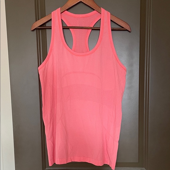 Lululemon Swiftly Tech Racerback Tank Top - Picture 1 of 5